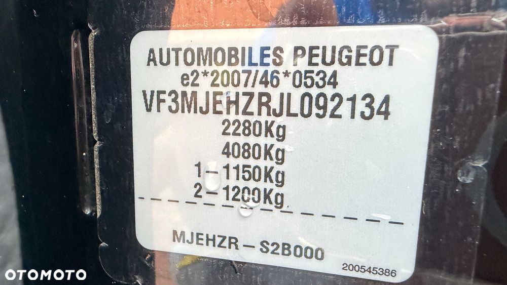 Peugeot 5008 2.0 BlueHDi GT S&S EAT8 - 26