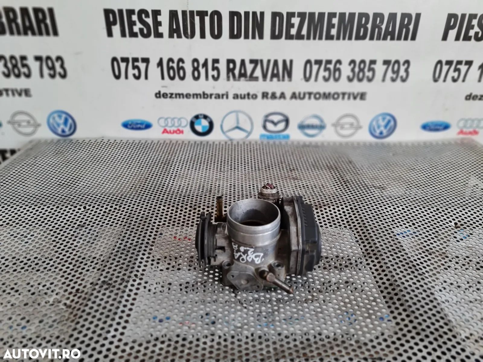 Clapeta Acceleratie Vw Bora Golf 4 2.0 Benzina Cod 06A133064H - Dezmembrari Arad - 1