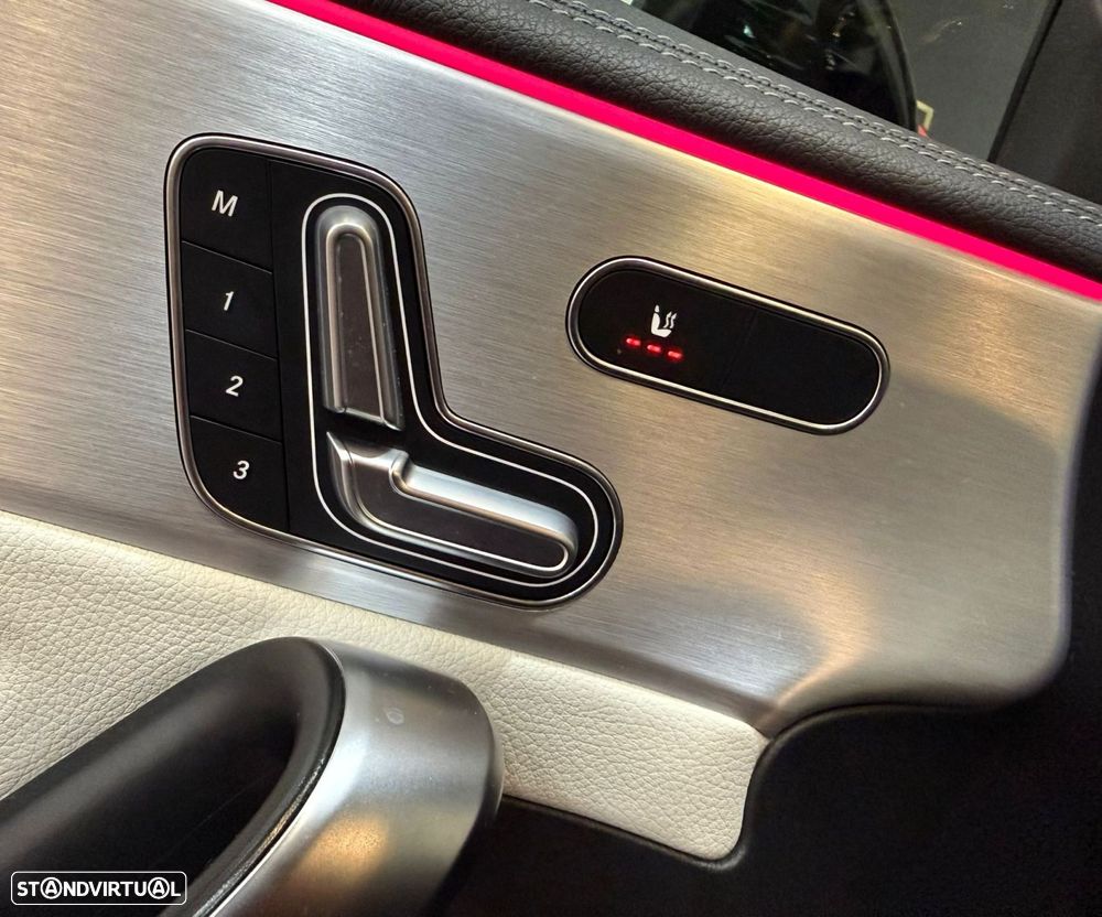 Mercedes-Benz CLA 250 - 11