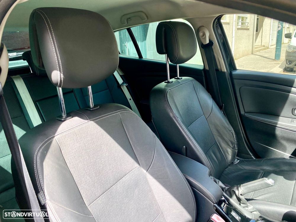 Renault Mégane 1.5 dCi Comfort SS - 16