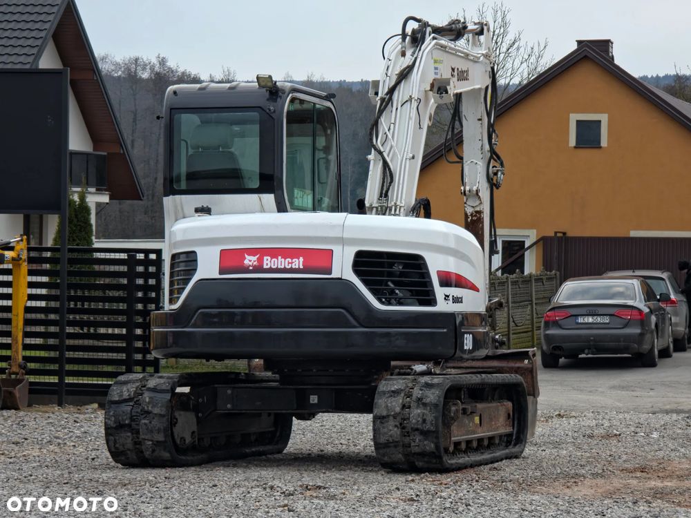 Bobcat E80 - 16
