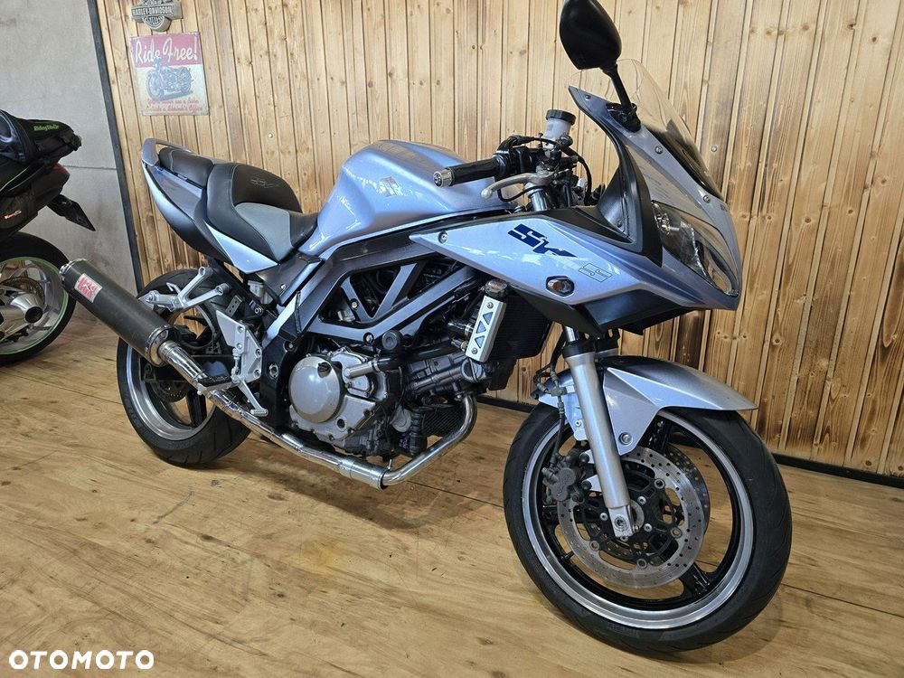 Suzuki SV - 11