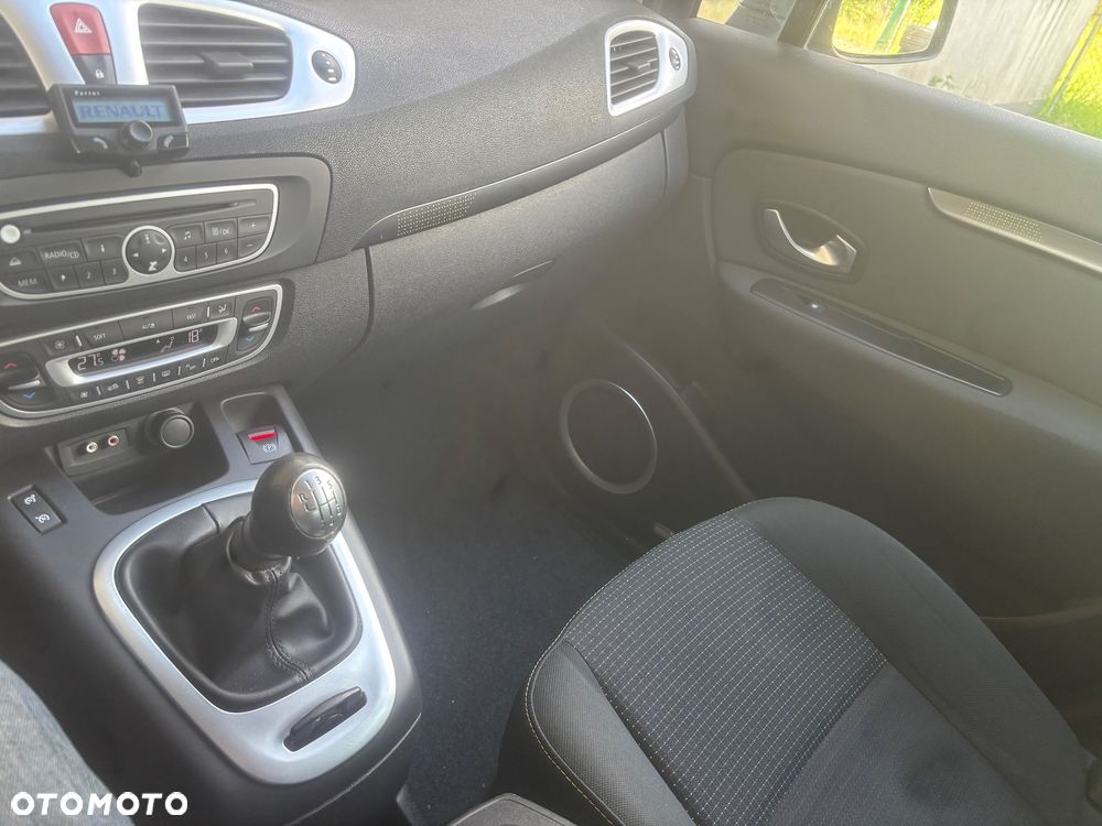Renault Scenic TCe 130 Dynamique - 33
