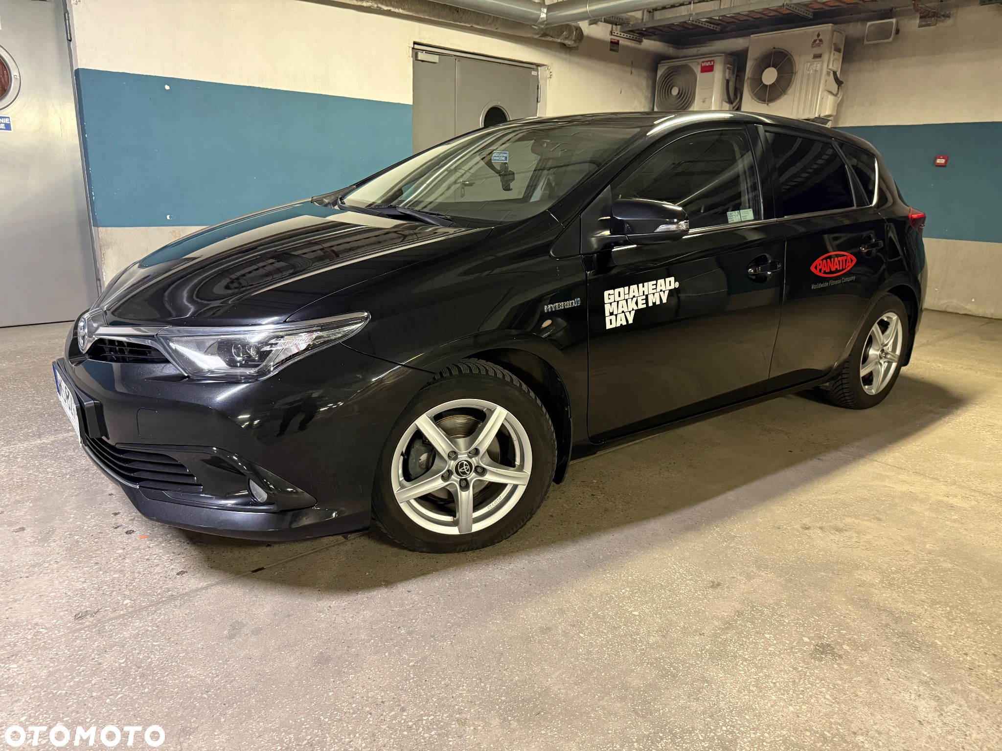 Toyota Auris Hybrid 135 Prestige - 8