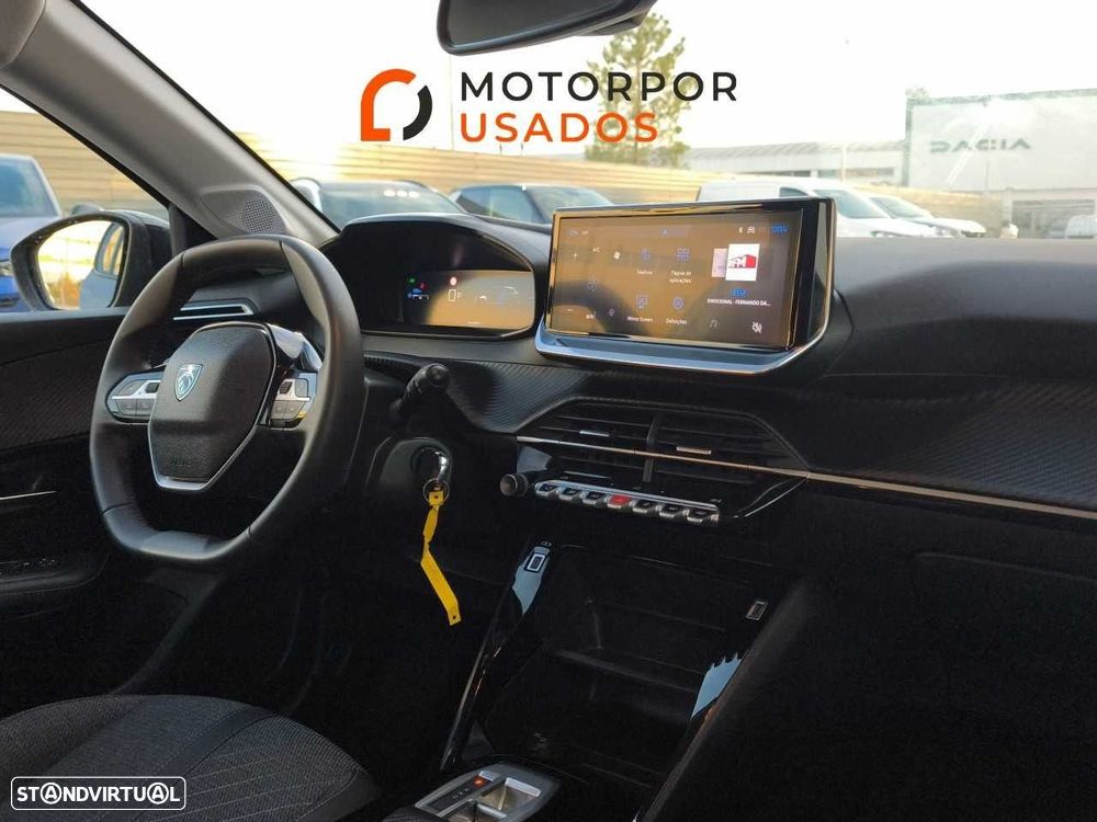 Peugeot 208 1.2 Hybrid Allure e-DCS6 - 13