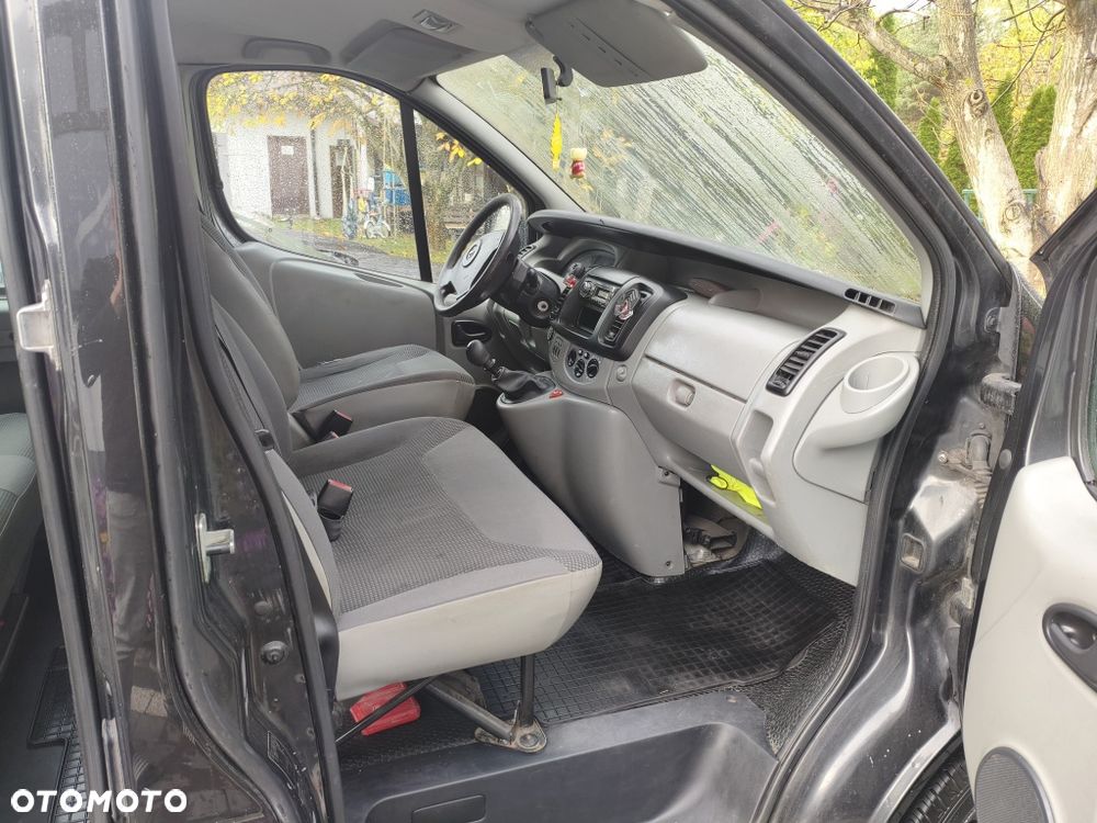 Opel Vivaro - 6