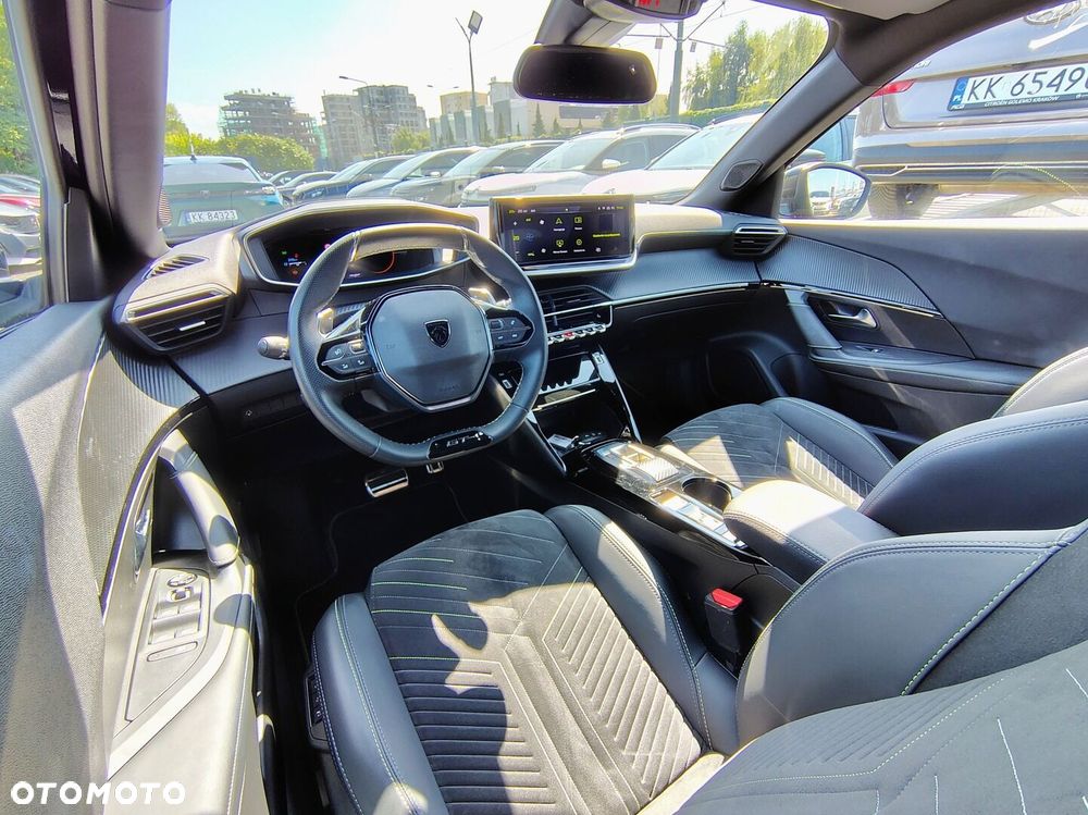 Peugeot 2008 - 7