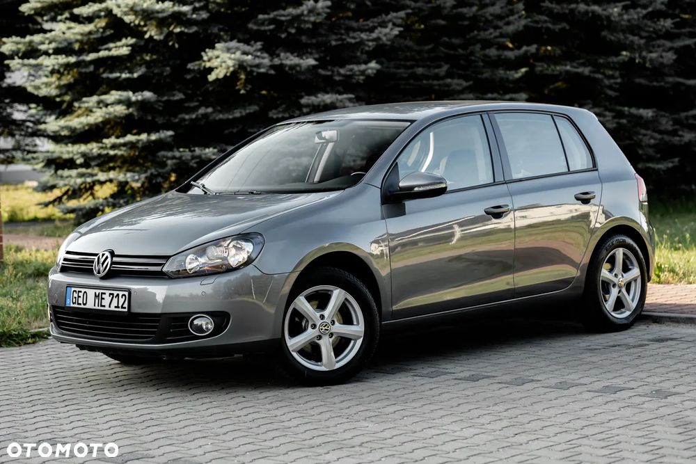 Volkswagen Golf 1.6 Highline - 8