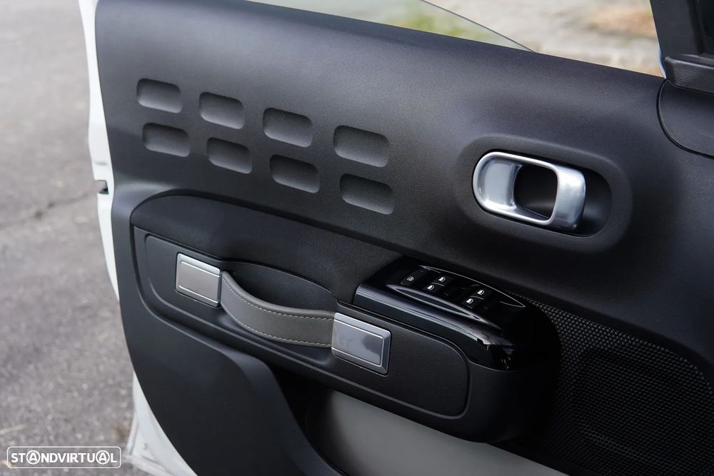 Citroën C3 Pure Tech Shine - 48