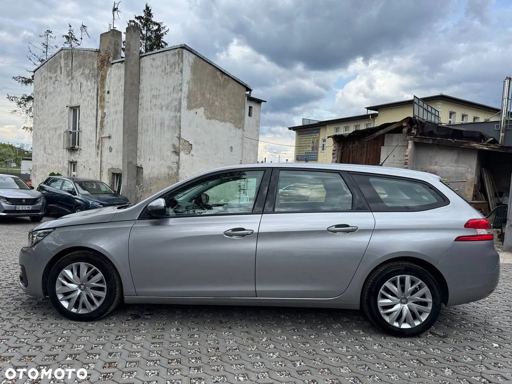 Peugeot 308 SW BlueHDi 130 Allure - 6