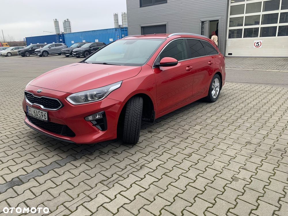 Kia Ceed 1.4 T-GDI L Business Line Plus - 4