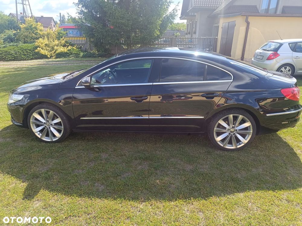 Volkswagen Passat CC - 17