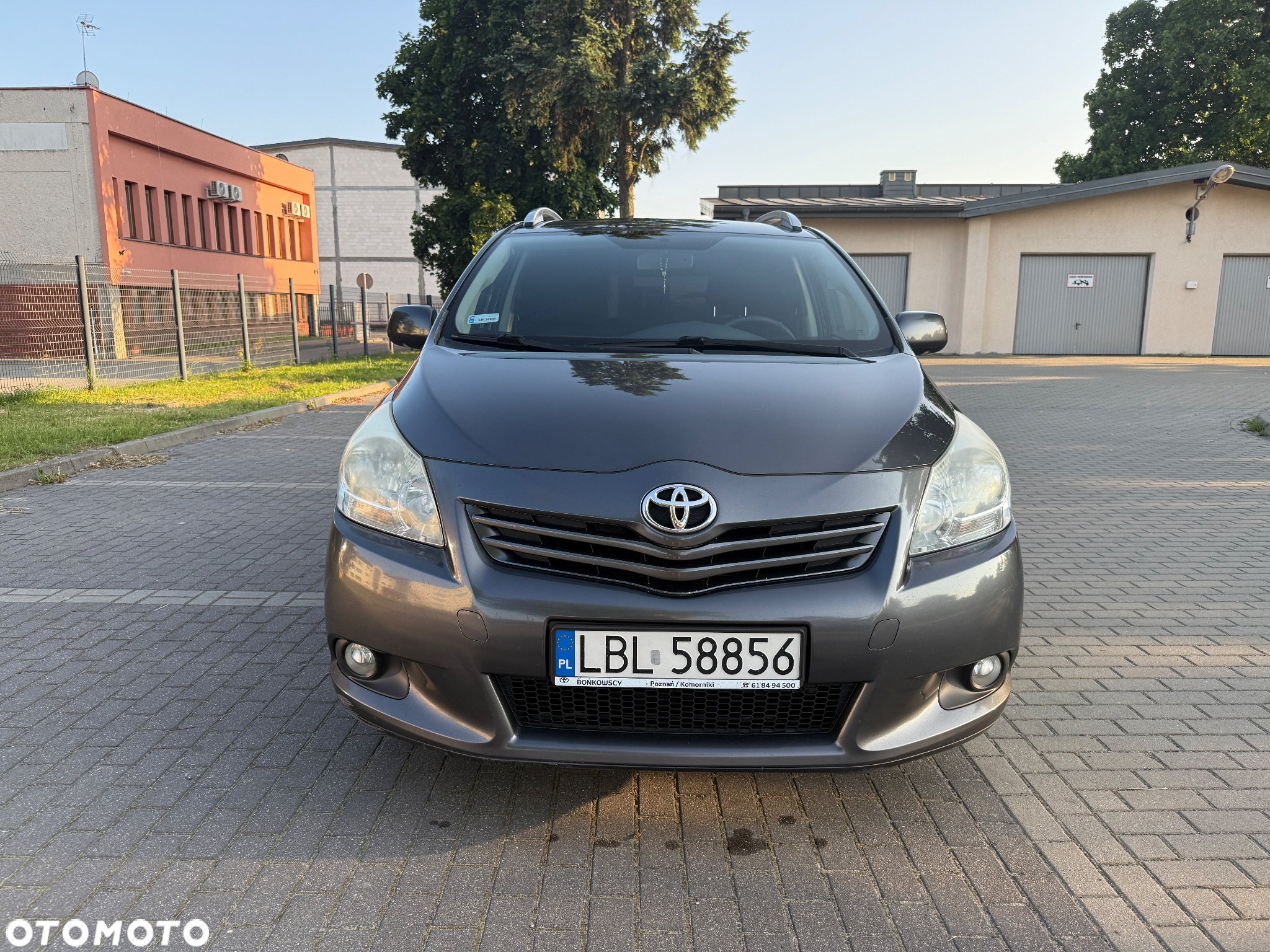 Toyota Verso 1.8 Sol EU5 7os - 8