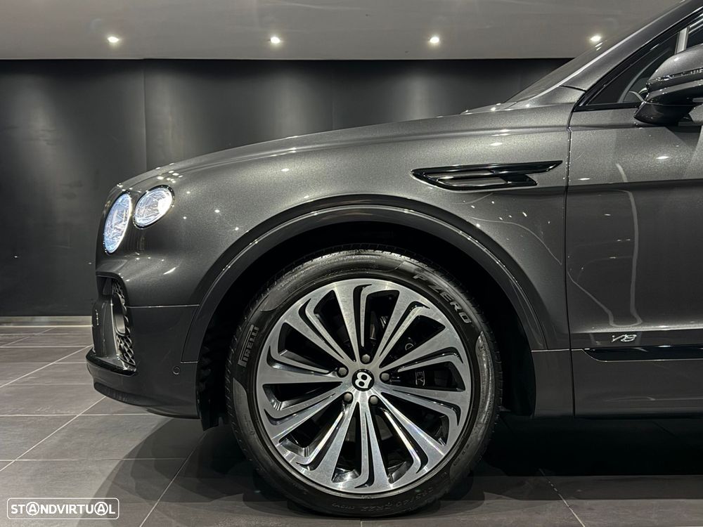 Bentley Bentayga V8 S Black Edition - 4