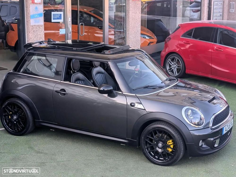 MINI 3 Portas Cooper SD - 5