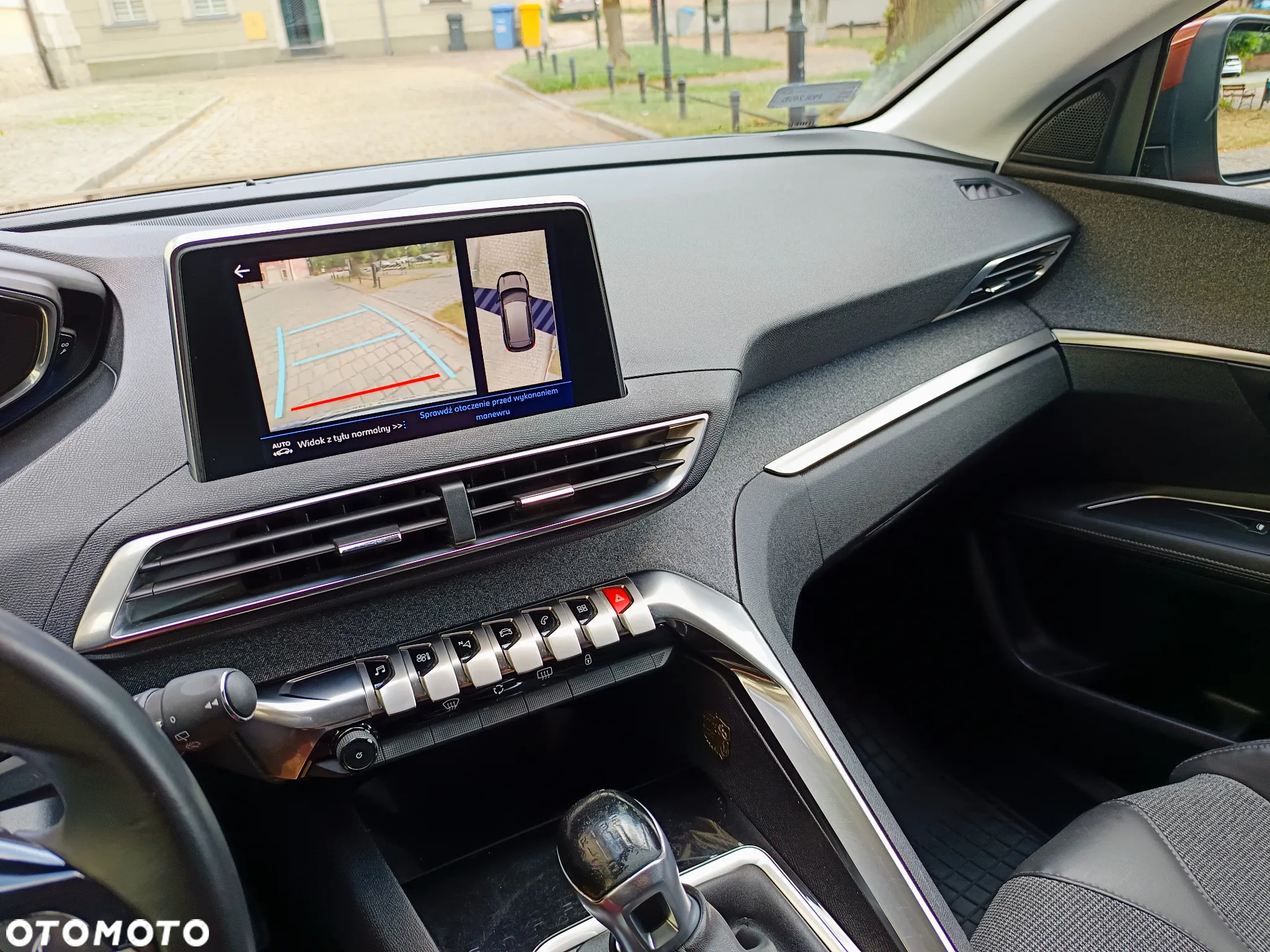 Peugeot 3008 1.2 PureTech Allure S&S - 14