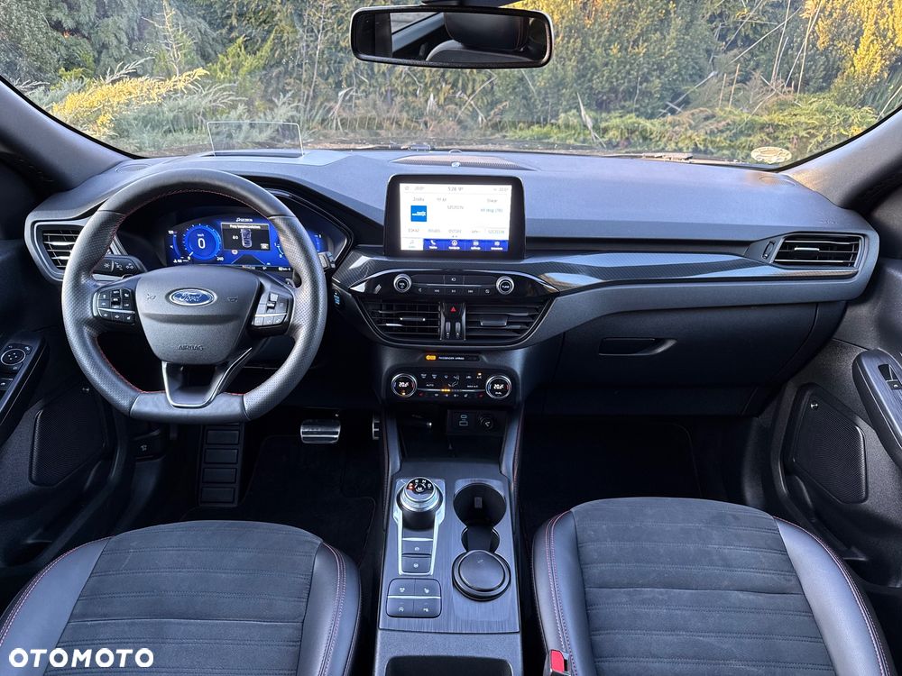 Ford Kuga 2.0 EcoBlue 4x4 ST-LINE - 35