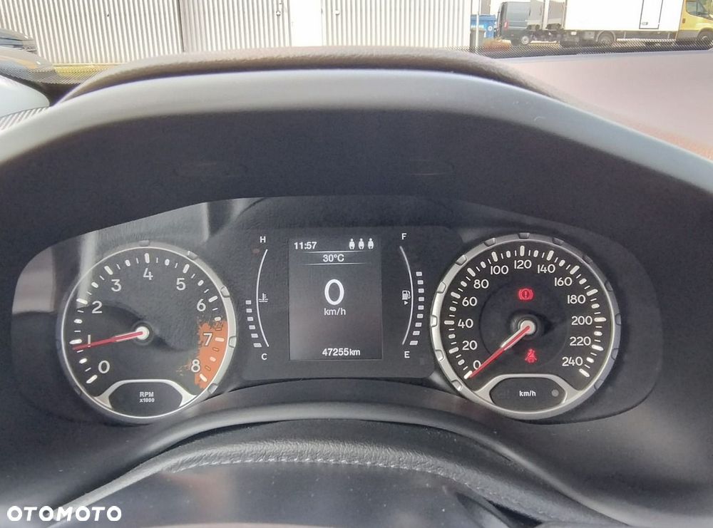 Jeep Renegade 1.4 MultiAir Longitude FWD S&S - 14