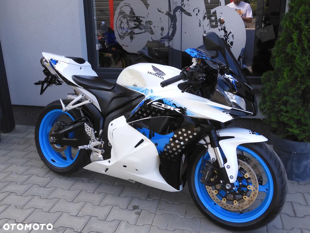 Honda CBR - 2