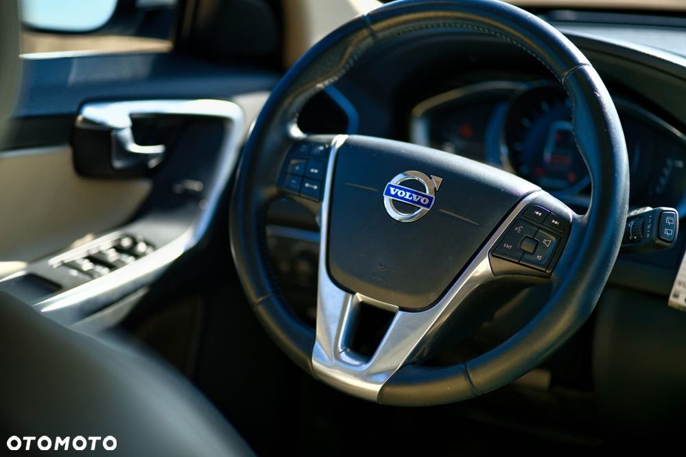 Volvo XC 60 - 17