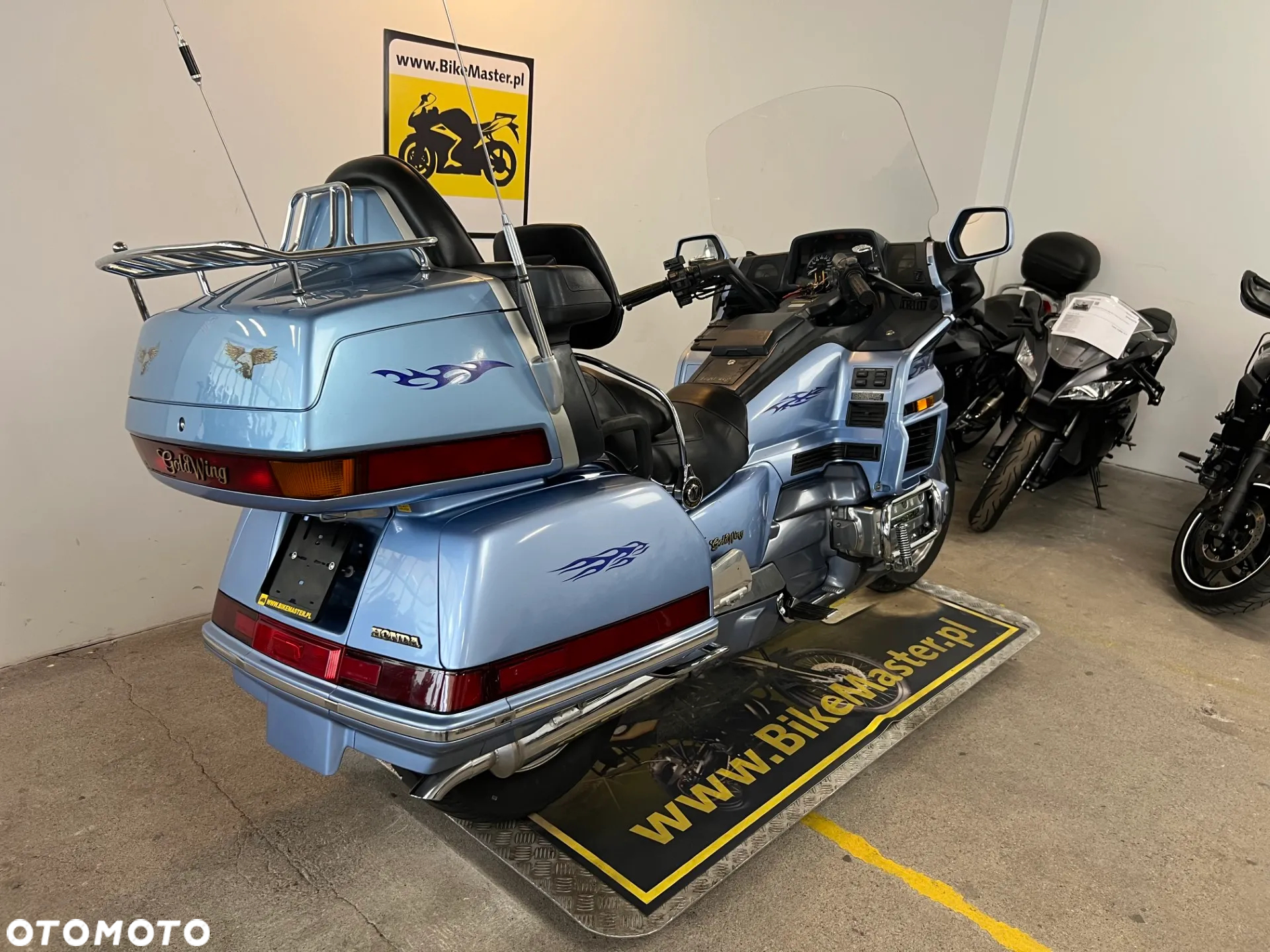 Honda GL - 19