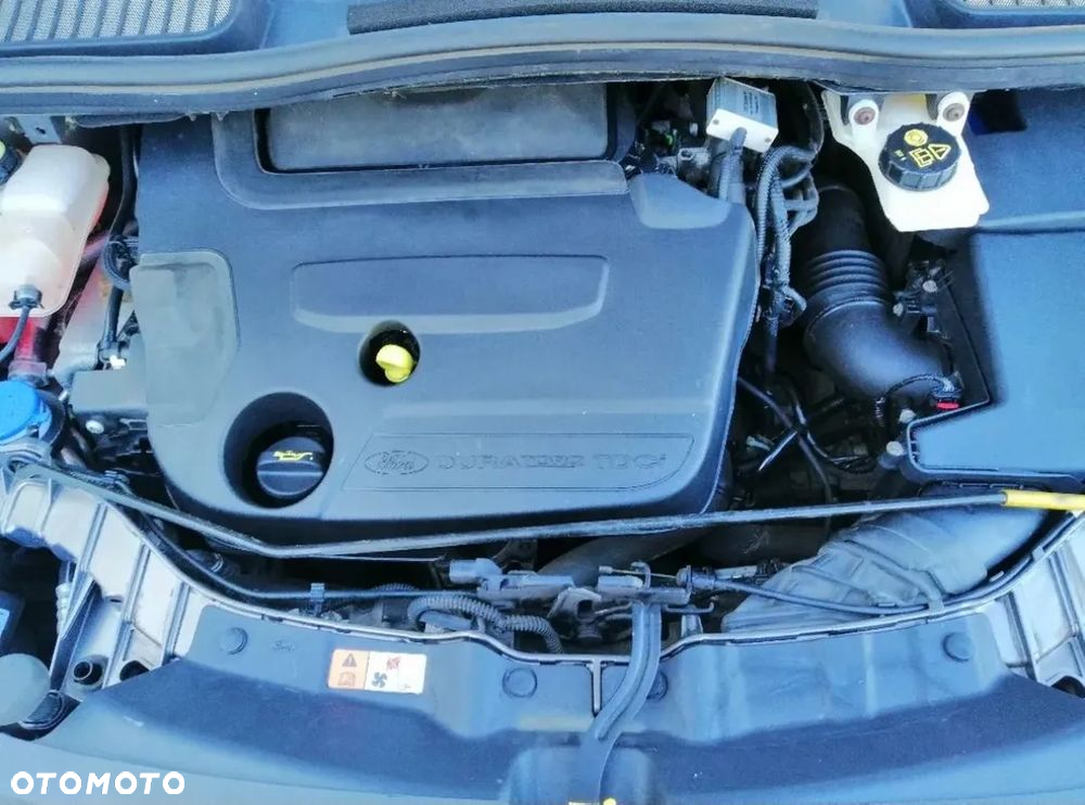 Ford C-MAX 2.0 TDCi Champions Edition - 11