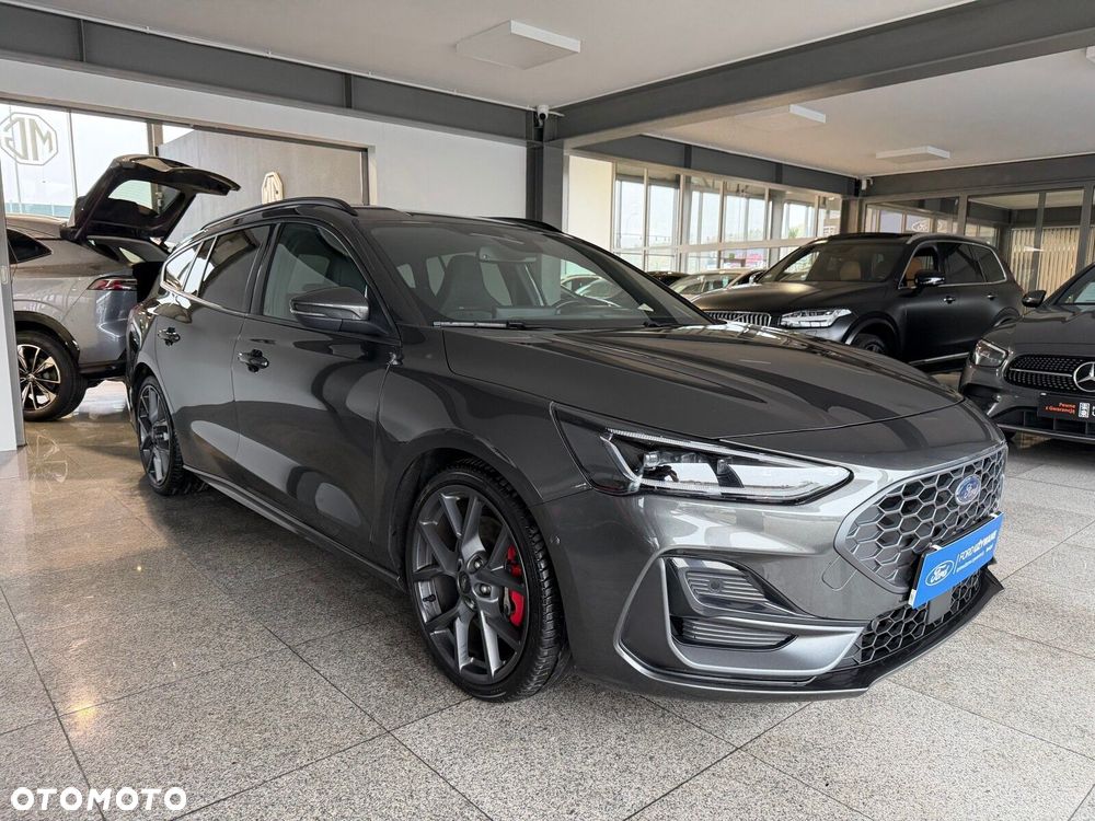 Ford Focus 2.3 EcoBoost ST X - 4