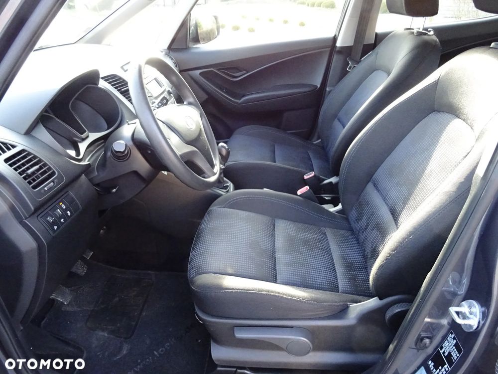 Hyundai ix20 1.4 Comfort blue - 16