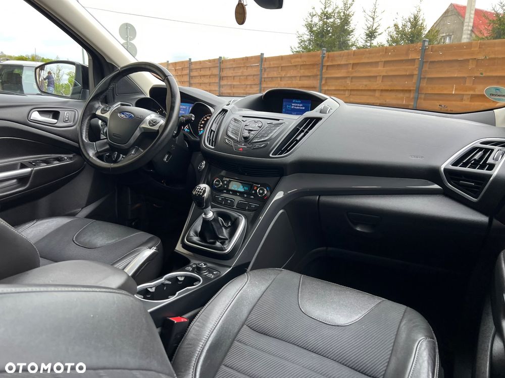 Ford Kuga - 13
