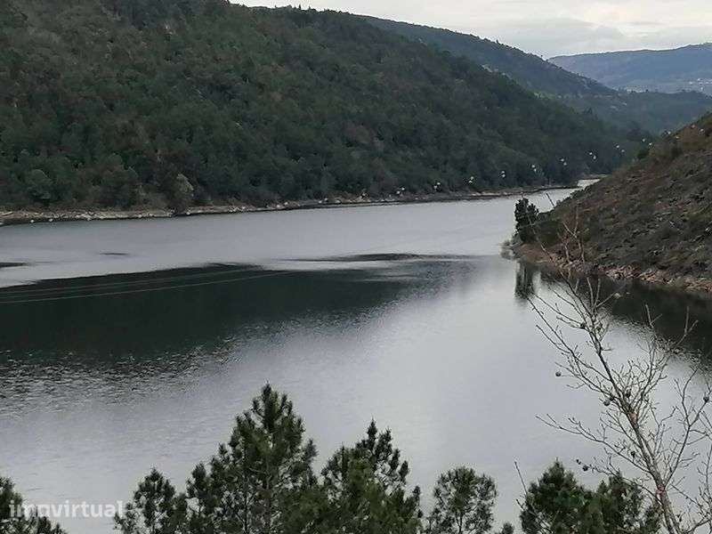 Ruinas a 5 lkm da fronteira do Gerês - Grande imagem: 5/6