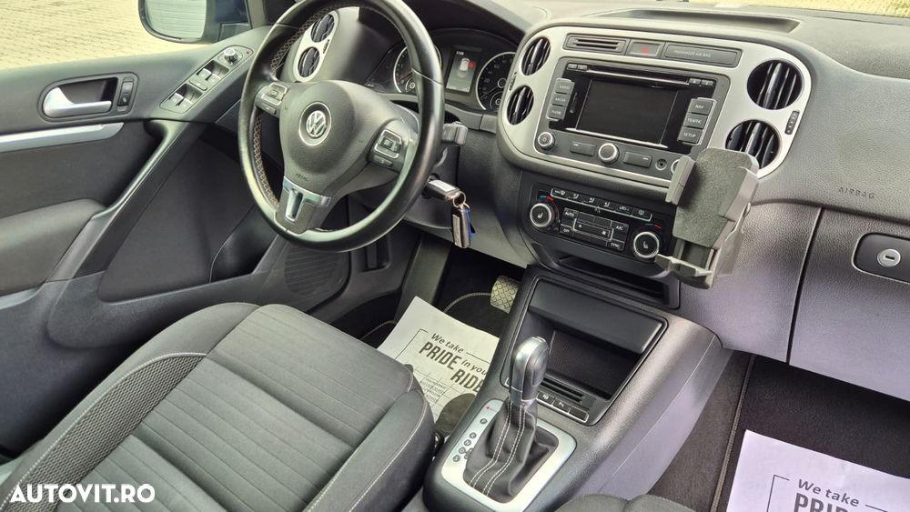 Volkswagen Tiguan 2.0 TDI 4Motion DSG Sport & Style - 9