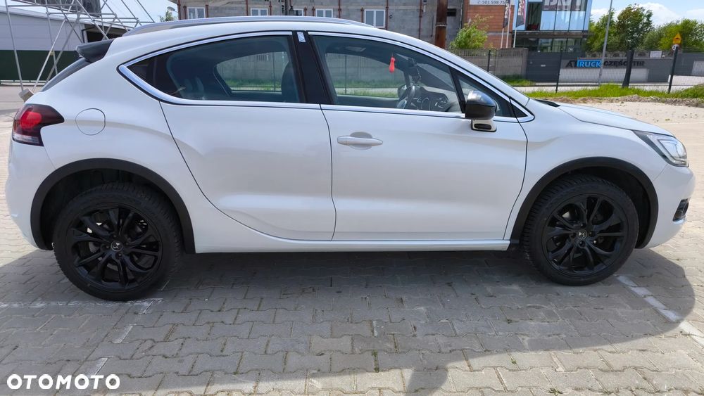 DS Automobiles DS 4 Crossback ver-1-2-puretech-be-chic-s-s - 15