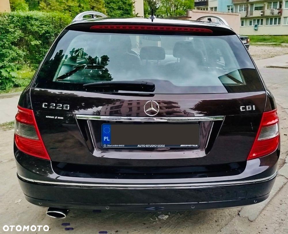 Mercedes-Benz Klasa C 220 CDI DPF Automatik BlueEFFICIENCY Avantgarde - 4