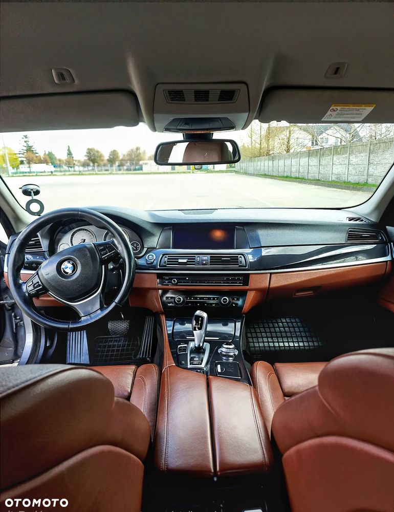 BMW Seria 5 520d - 8