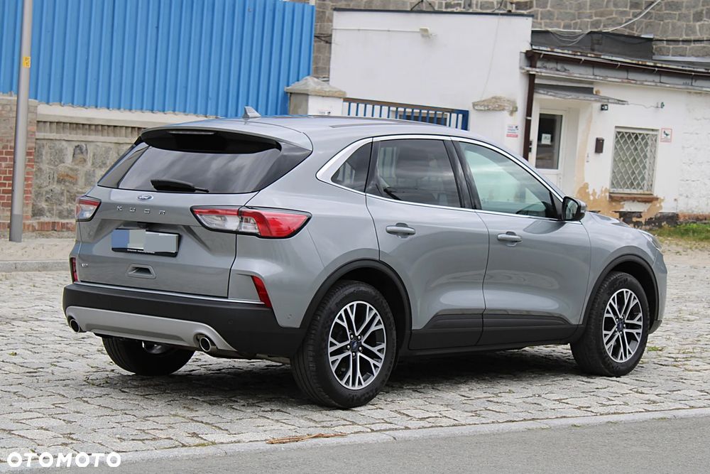 Ford Kuga 2.0 EcoBlue 4x4 TITANIUM - 12