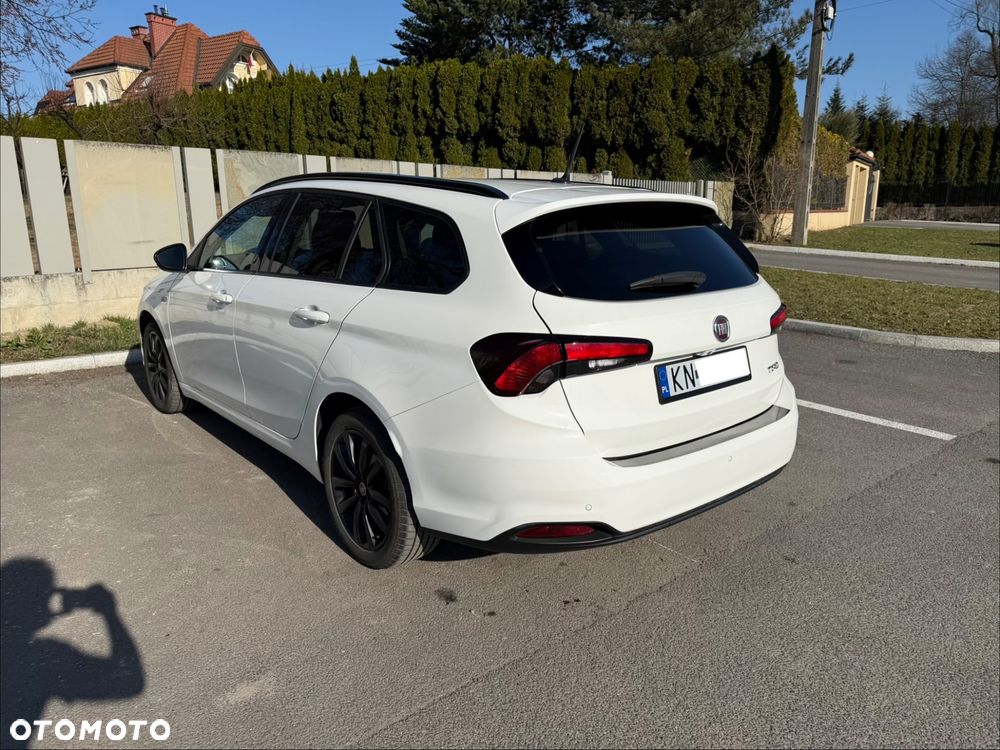 Fiat Tipo 1.4 T-Jet Lounge - 5