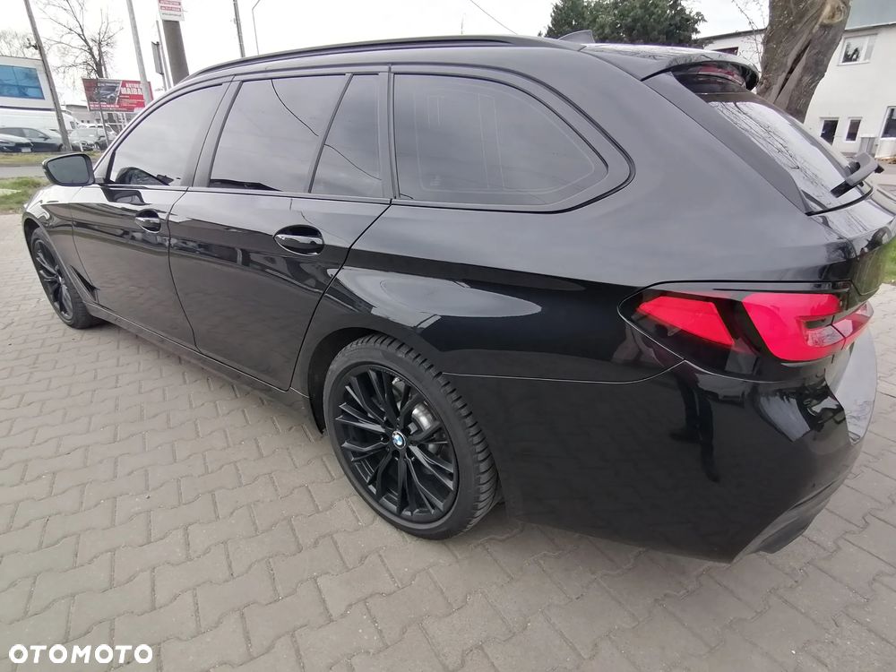 BMW Seria 5 520d M Sport Edition - 12