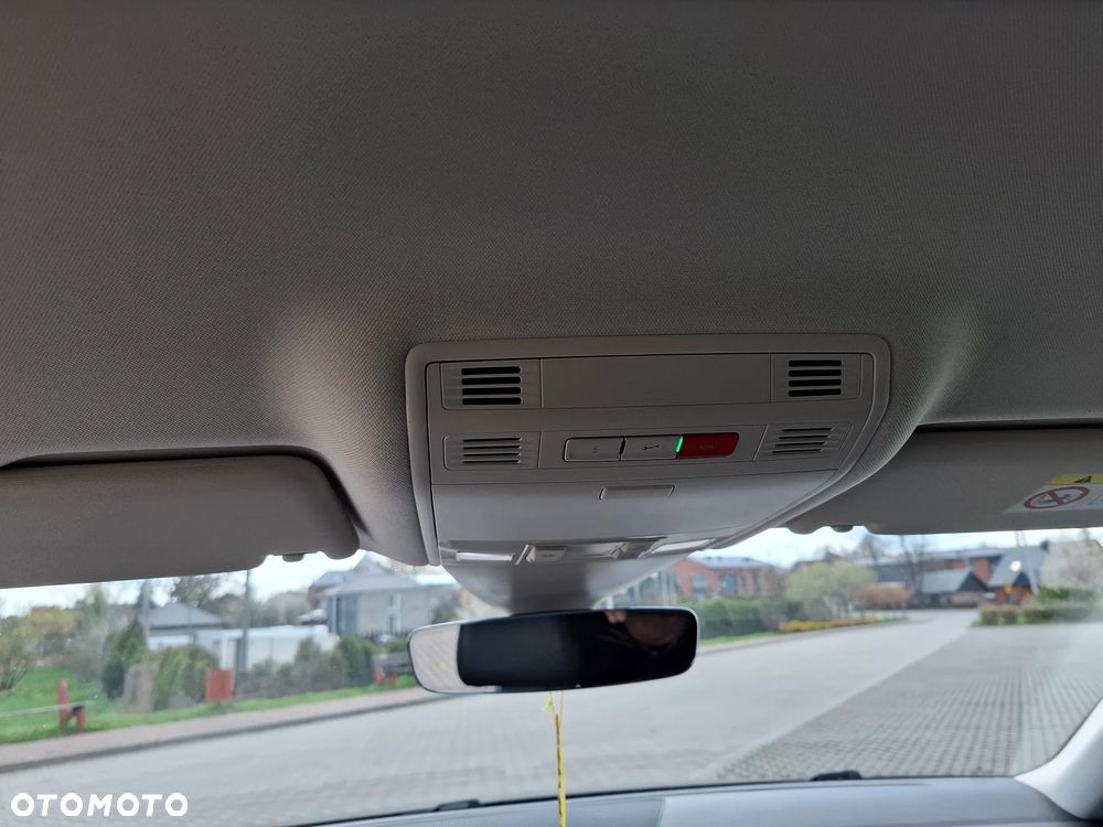 Volkswagen Passat 2.0 TDI BMT Highline DSG7 - 30