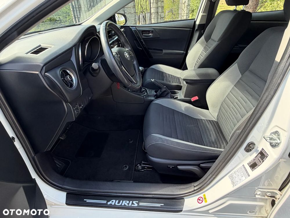Toyota Auris 1.2 Turbo Comfort - 11