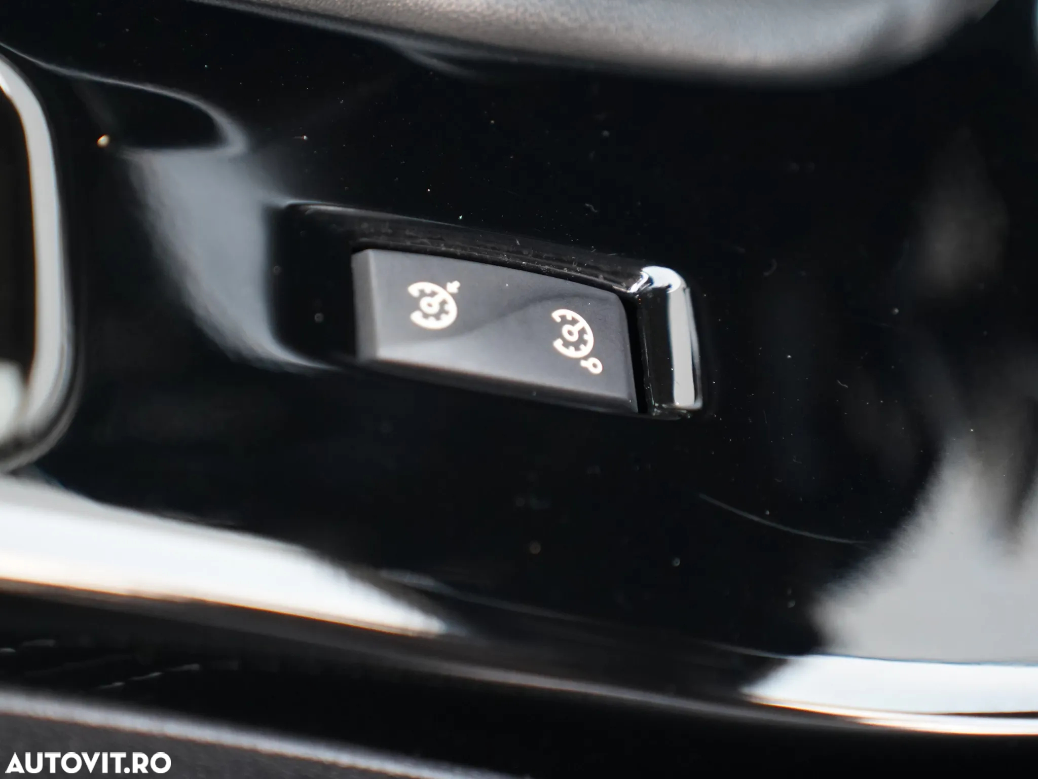 Renault Megane Grandtour TCe 130 Bose Edition - 28