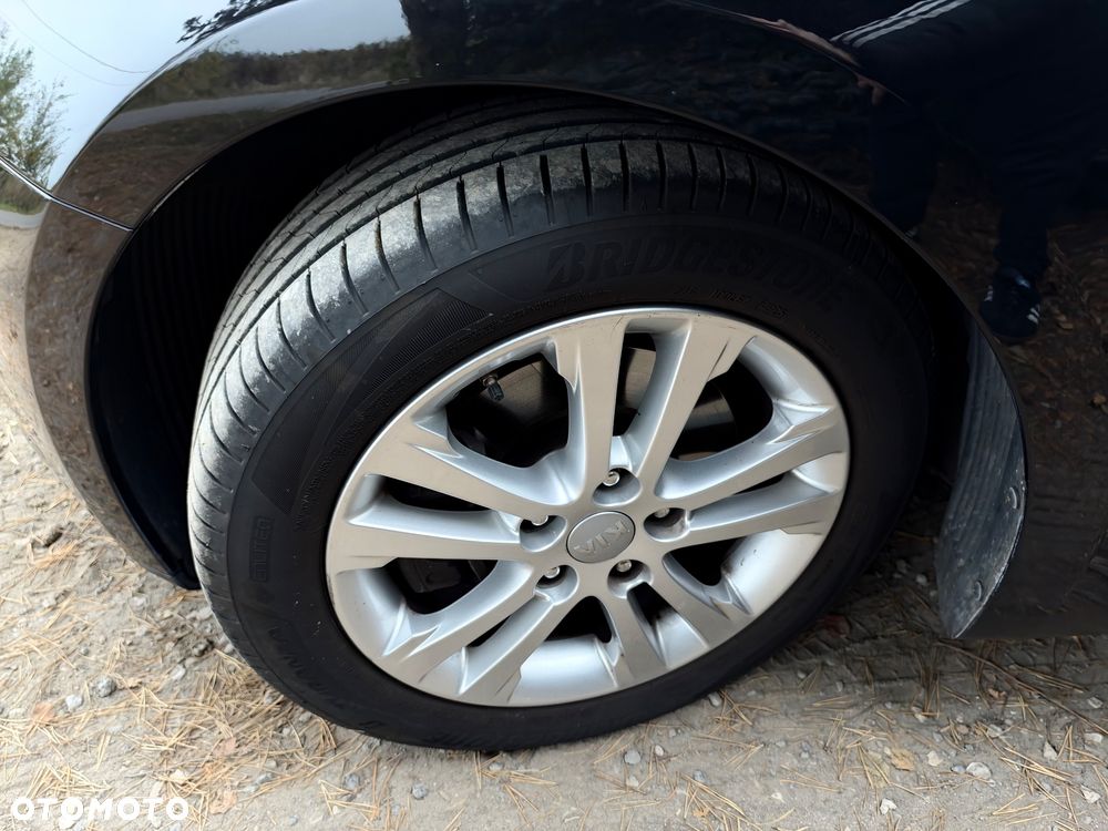 Kia Ceed - 29