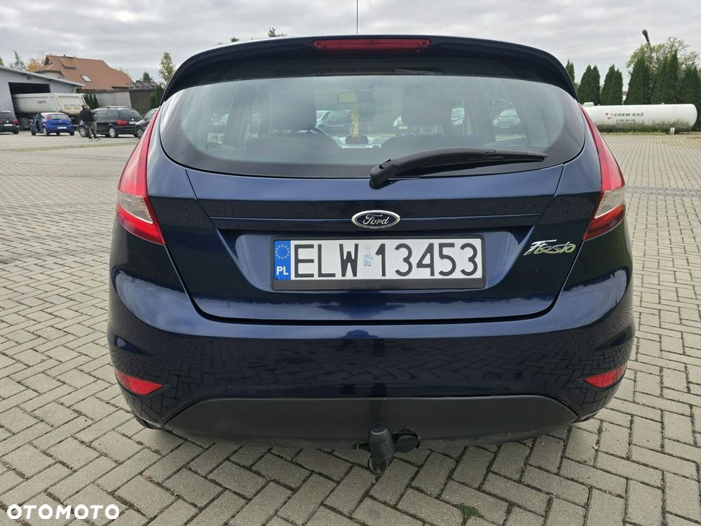 Ford Fiesta - 11