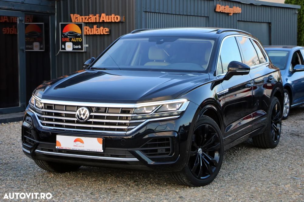 Volkswagen Touareg - 1