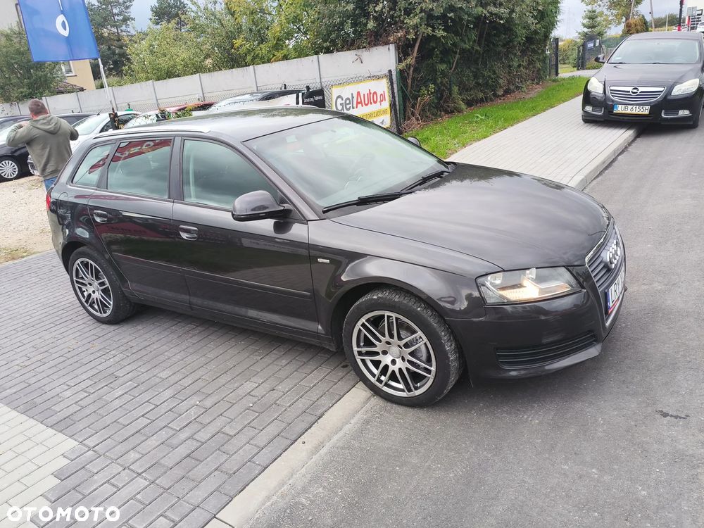 Audi A3 Sportback 1.4 TFSI Attraction - 4