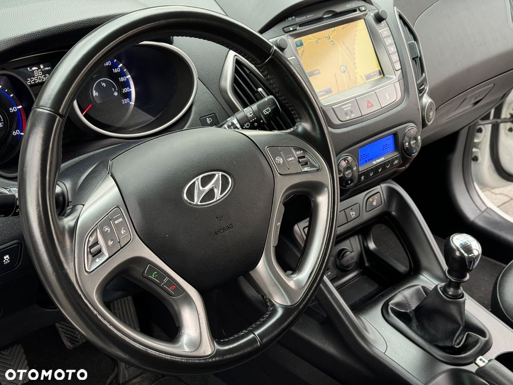 Hyundai ix35 1.7 CRDi 2WD blue Style - 33