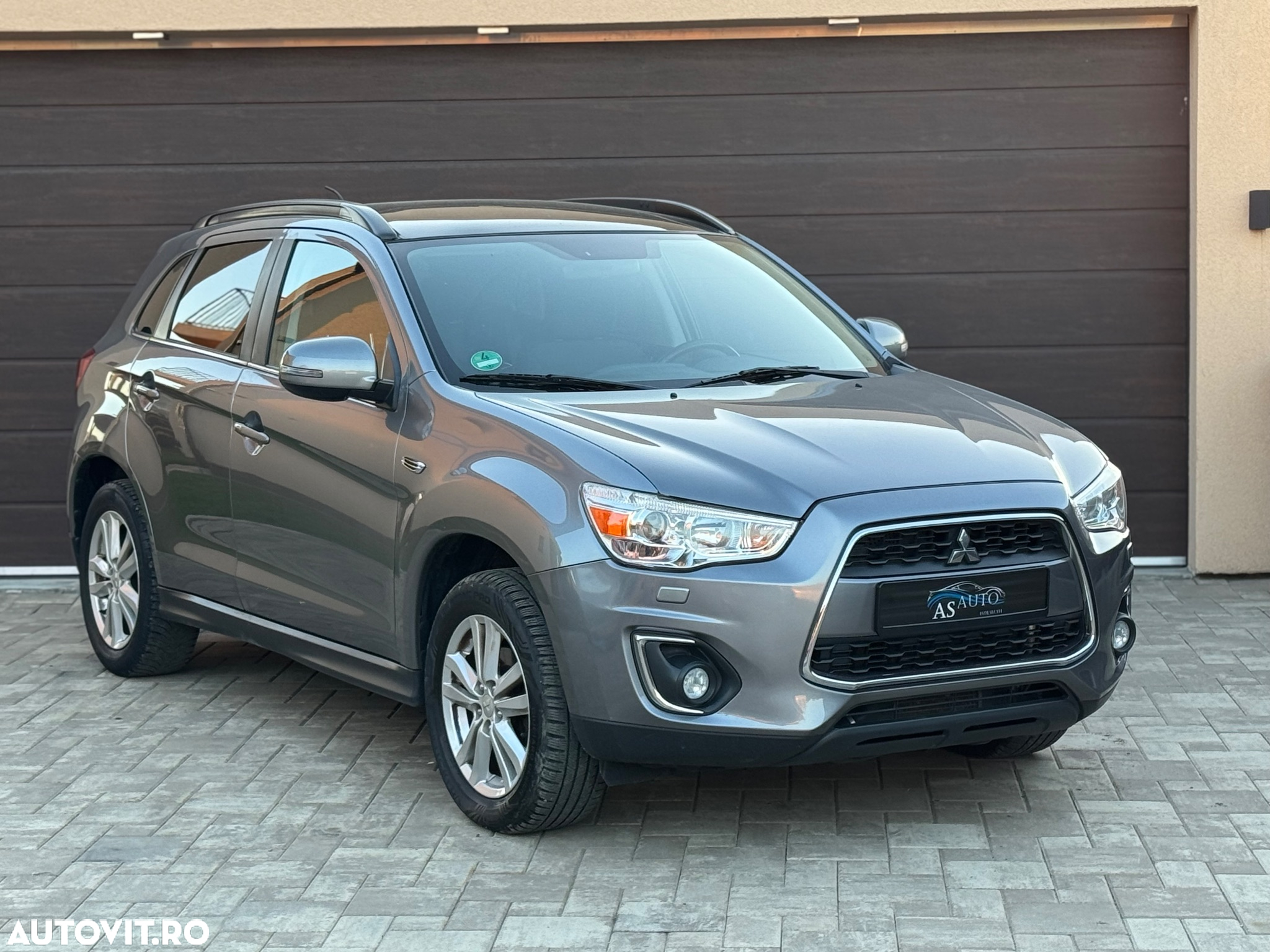 Mitsubishi ASX 1.8 DI-D 2WD Diamant Edition - 16