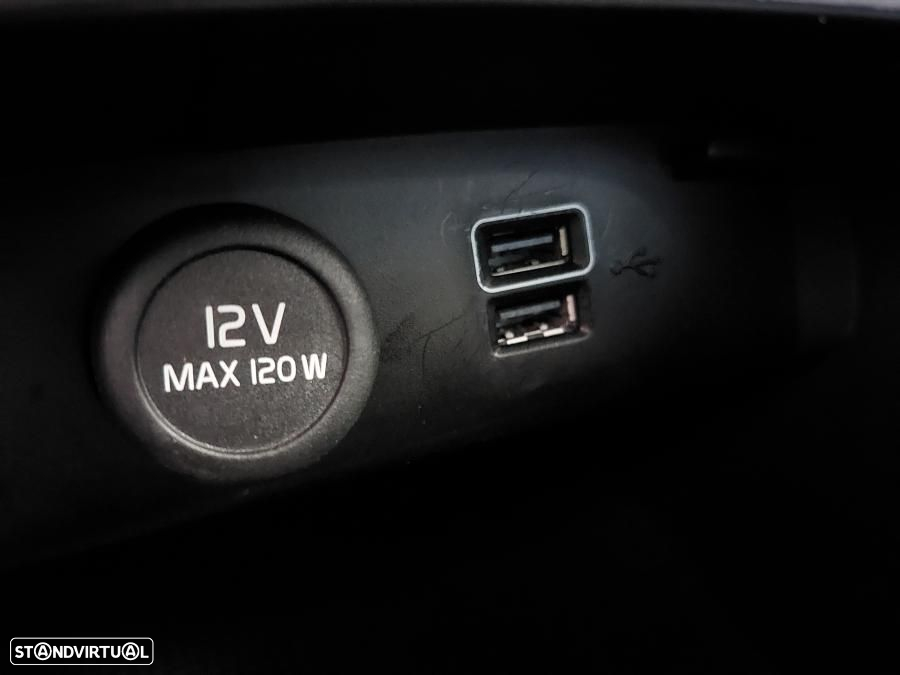 Volvo XC 40 1.5 T5 PHEV Inscription Expression - 29