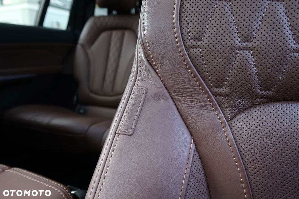 BMW X7 M50d sport - 29