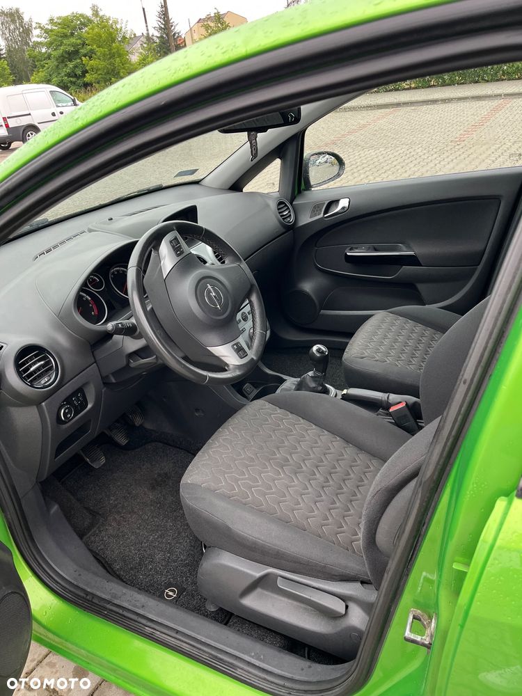 Opel Corsa - 6