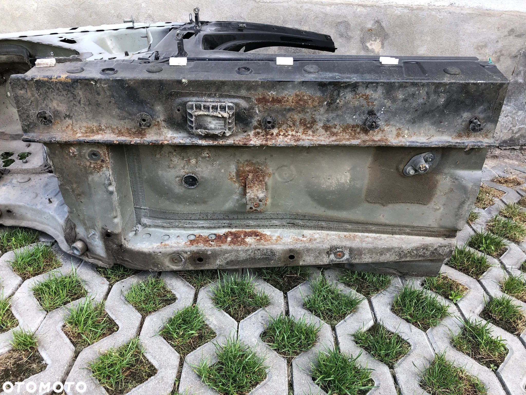 BMW E90 Błotnik Lewy Prawy Próg Podłużnica Ćwiartka Lewy  475 - 29